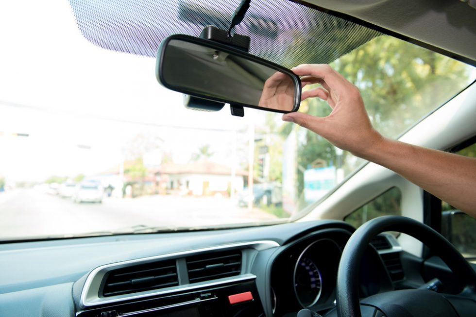 Mirrors Effective Use While Driving Understanding